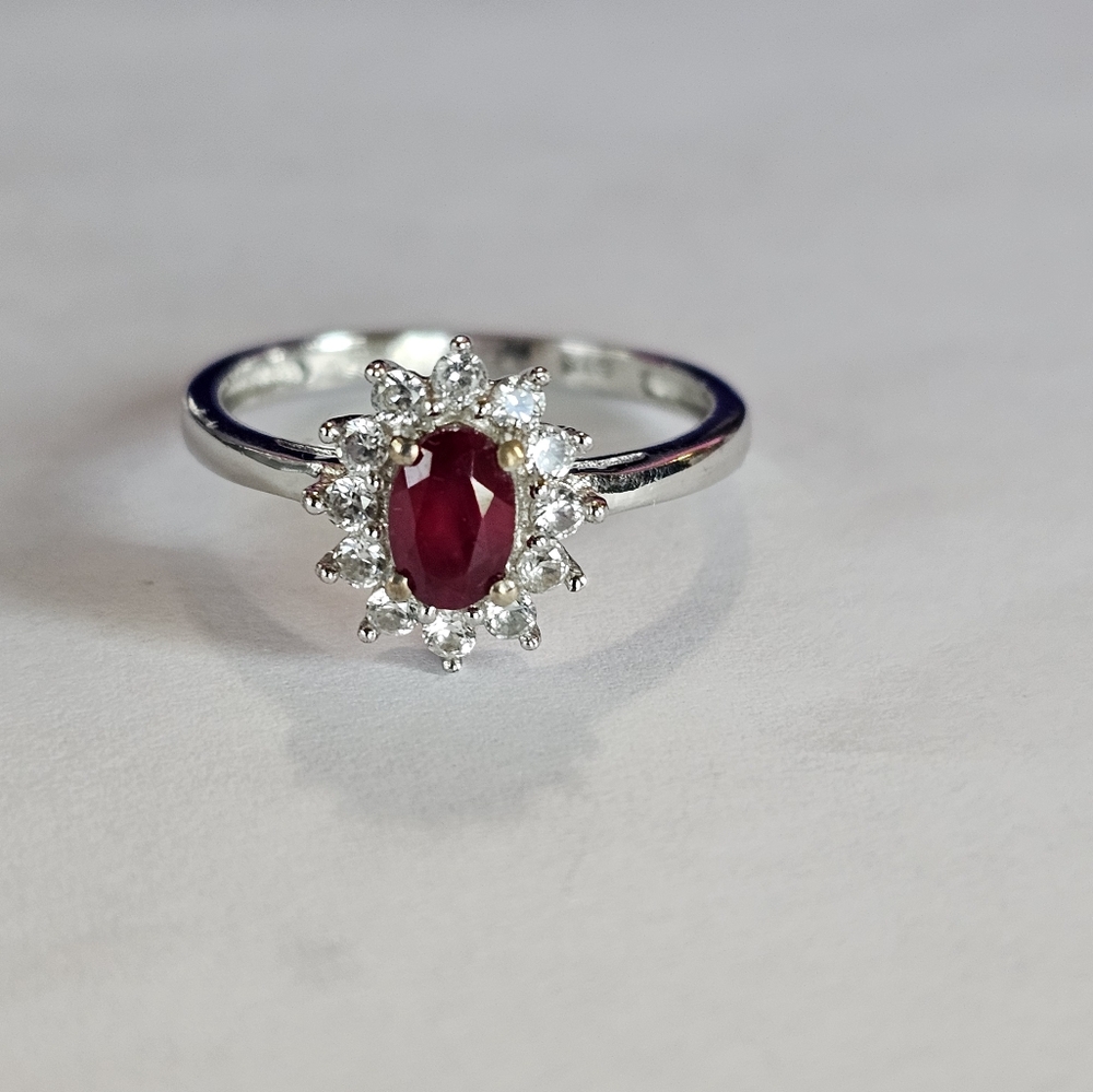 Genuine Royal Thai Ruby and White Zircon in Platinum Sterling Ring Size 7! ♥️ - Picture 4 of 9